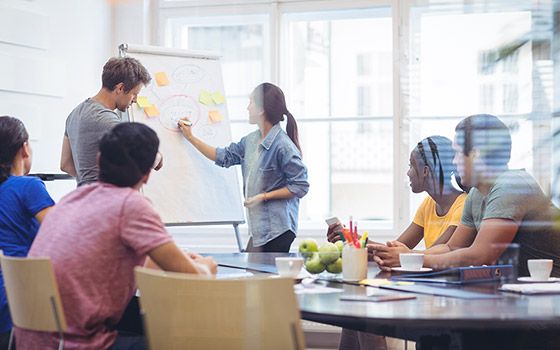 Advertising in contextual-media networks